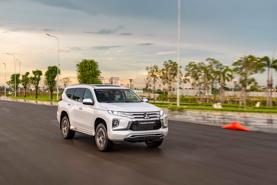 Mitsubishi Pajero Sport 2020 và Toyota Fortuner 2020: xe nào “an toàn” hơn