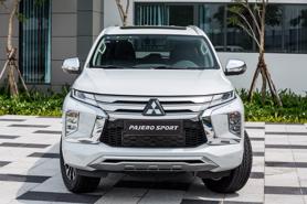 Cạnh tranh Toyota Fortuner, Mitsubishi ưu đãi lớn cho Pajero Sport trong tháng 12