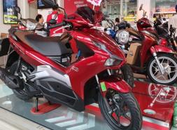 Honda SH và Honda Air Blade đồng loạt tăng giá bán
