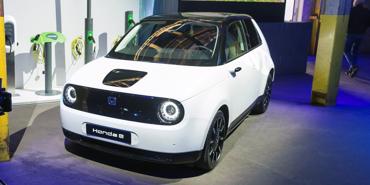 Honda loại bỏ xe diesel, tập trung phát triển xe điện