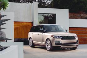 Cuối năm, giá nhiều ô tô giảm cả trăm triệu đồng