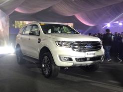 Ford Everest, Ford Ranger 2021 cắt bỏ nhiều trang bị, giá tăng nhẹ