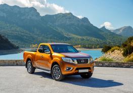 Nissan Navara giảm giá, nâng mức bảo hành