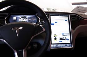 Khách hàng quyết định “xuống tiền” mua xe vì cái gì?