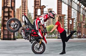 Bảng giá bán lẻ xe mô tô Ducati cập nhật tháng 2 năm 2020