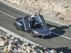 10 siêu xe nhanh nhất thế giới năm 2020 