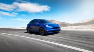 Tesla giao hàng Model Y sớm hơn dự kiến