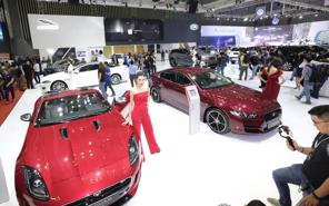 Khó giảm thuế, giá ô tô vẫn sẽ giảm mạnh mẽ?