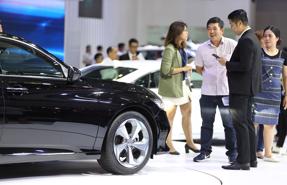 Thị trường ô tô cuối năm: Sau giảm tốc là bứt tốc?