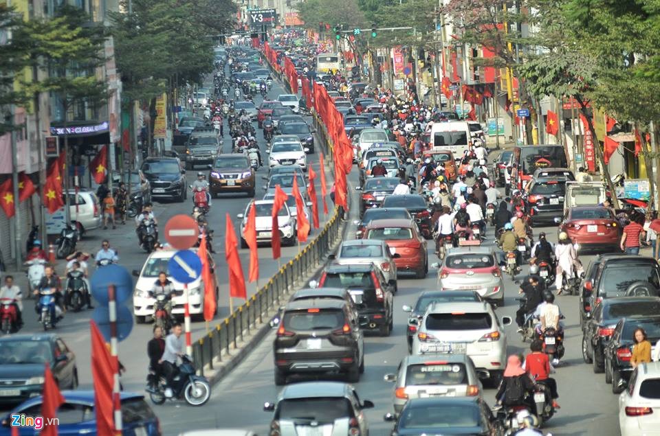 Chính sách giảm 50% thuế trước bạ tác động ra sao đến thị trường xe Việt?