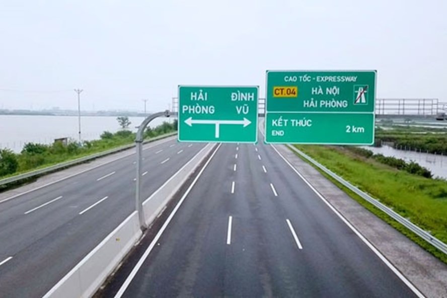 Từ 1/6, không dán thẻ thu phí tự động ETC trên cao tốc Hà Nội - Hải Phòng sẽ bị phạt tiền