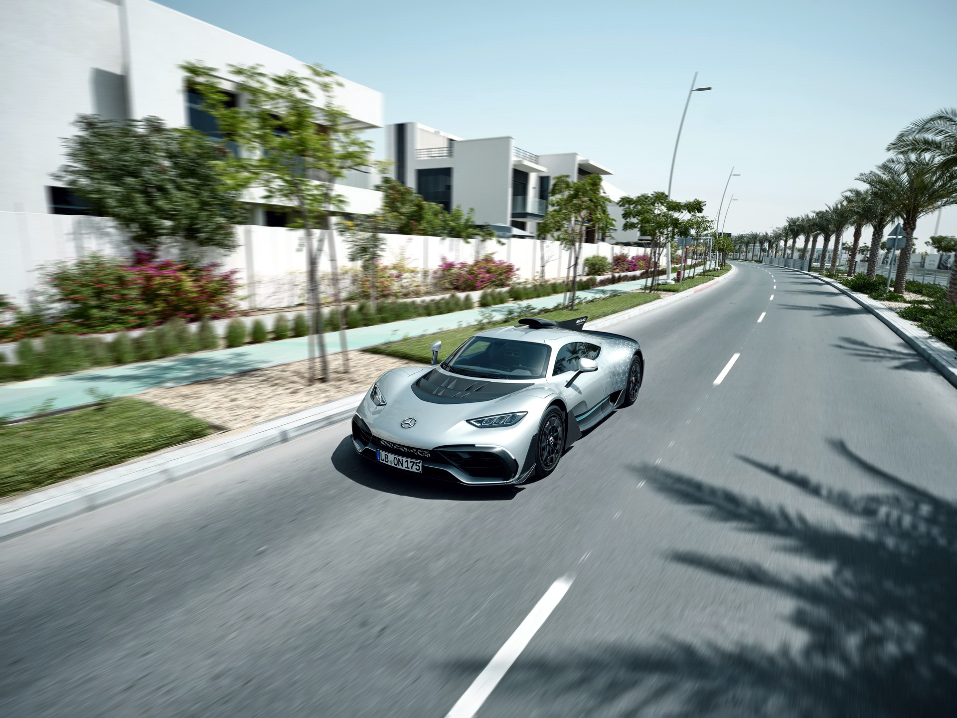 Siêu phẩm Mercedes-AMG One – “Quái vật” triệu USD, động cơ F1 1.049 mã lực ra mắt