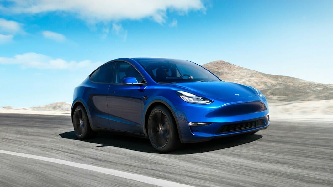 Hơn 750 xe Tesla lỗi phanh không rõ lý do