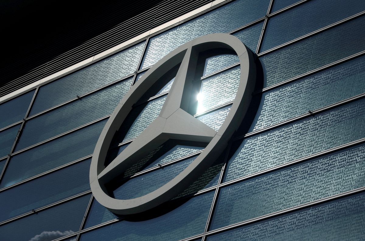 Mercedes-Benz triệu hồi 1 triệu xe toàn cầu