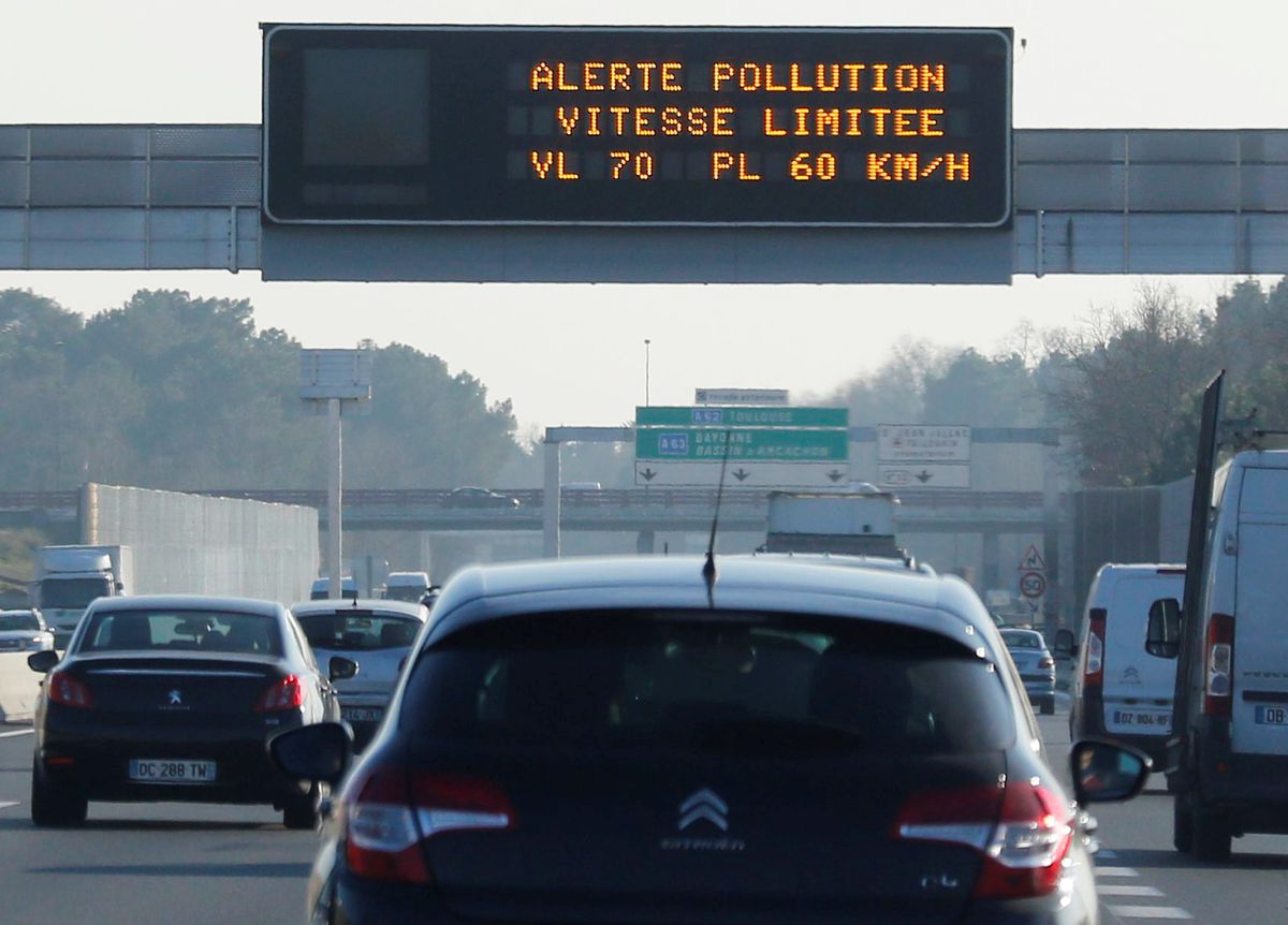 EU ủng hộ cấm ô tô chạy bằng nhiên liệu hóa thạch mới từ năm 2035