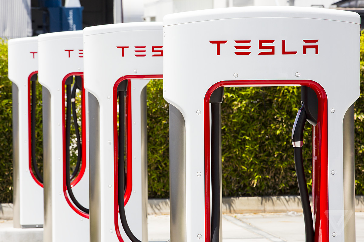 Tesla triển khai trạm sạc thứ 35.000 trên thế giới