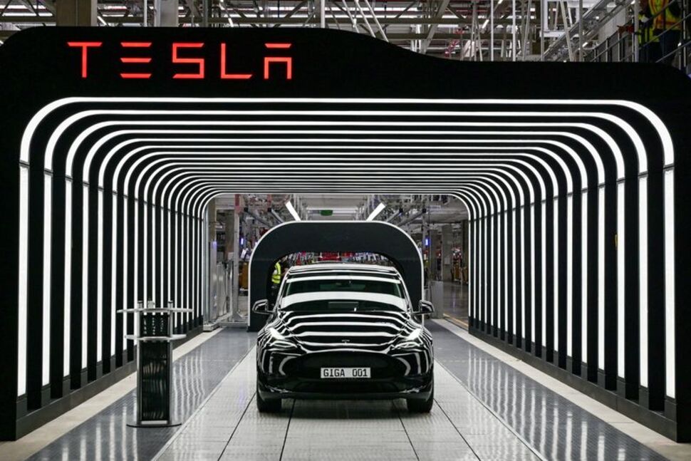 Doanh số Tesla bị sụt giảm nghiêm trọng quý II/2022