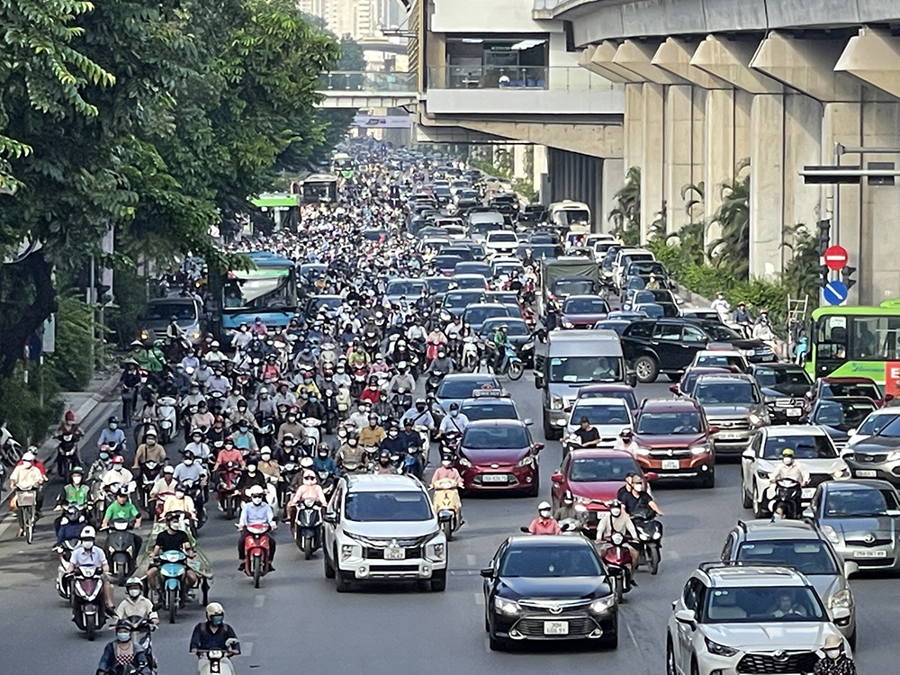 Giao thông trên đường Nguyễn Trãi ra sao sau hơn 1 tuần phần làn?