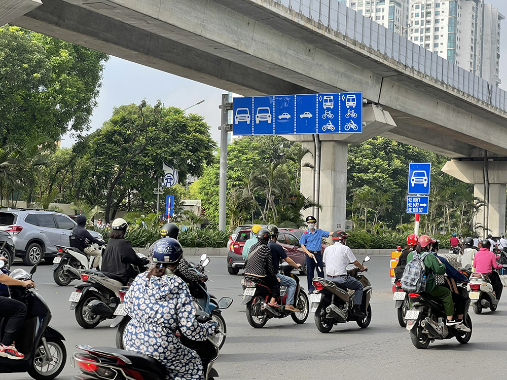Hà Nội: Đề xuất kéo dài thí điểm tách làn trên đường Nguyễn Trãi đến ngày 31/12