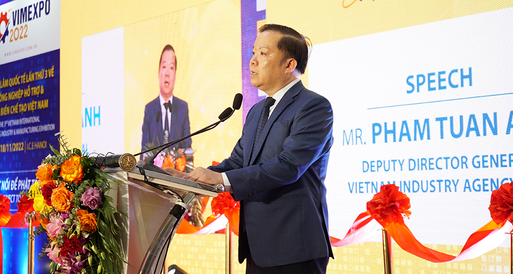 Ông Phạm Tuấn Anh – Phó Cục Trưởng Cục Công Nghiệp (Bộ Công Thương) khẳng định: “VIMEXPO 2022 là cầu nối giữa các doanh nghiệp Việt Nam và các doanh nghiệp nước ngoài, các tập đoàn đa quốc gia; tạo cơ hội giao lưu, chia sẻ kinh nghiệm giữa các cơ quan, tổ chức, các hiệp hội, ngành hàng và doanh nghiệp hoạt động trong lĩnh vực công nghiệp hỗ trợ và chế biến chế tạo, giúp doanh nghiệp quảng bá sản phẩm, công nghệ và cơ hội đầu tư; khẳng định sự quan tâm, ủng hộ của Chính phủ và nỗ lực của Bộ Công Thương đối với công cuộc phát triển công nghiệp hỗ trợ và công nghiệp chế biến chế tạo Việt Nam”.