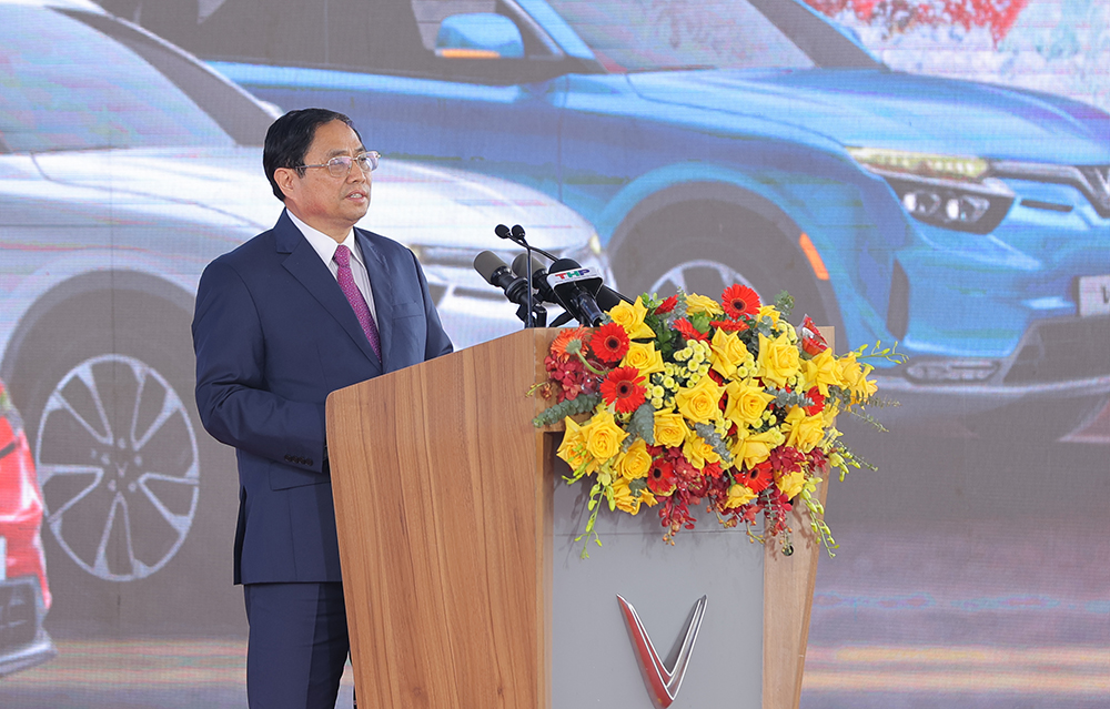 Theo Thủ tướng, ngành công nghiệp ô tô là một trong những ngành đi đầu, thúc đẩy kinh tế - xã hội phát triển mạnh mẽ. Phát triển công nghiệp ô tô cũng là mong muốn của hầu hết các quốc gia trên thế giới và Đảng, Nhà nước Việt Nam luôn khuyến khích phát triển ngành công nghiệp ô tô.  