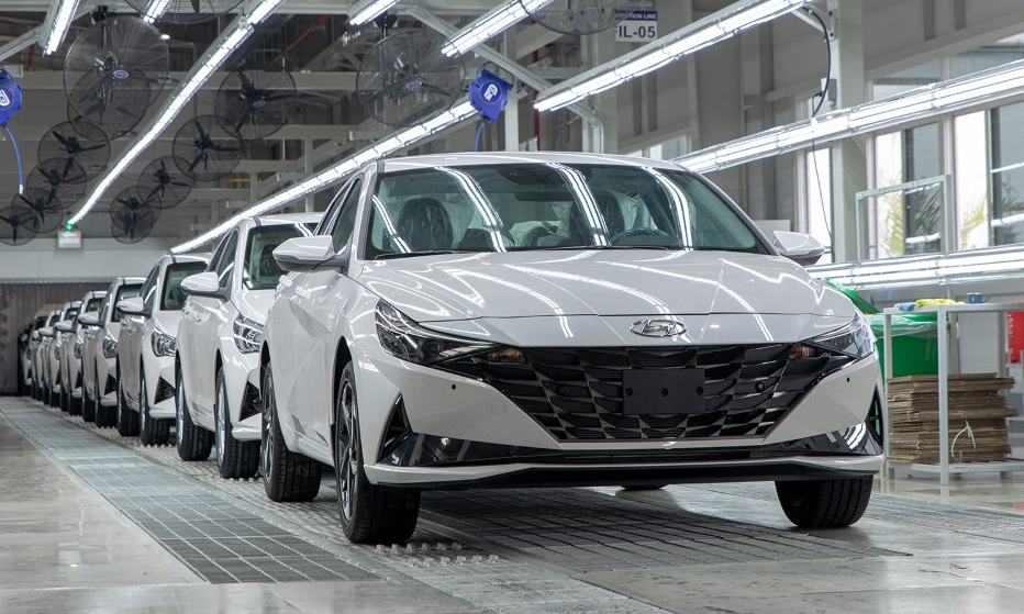 Sedan cỡ C Hyundai Elantra tại dây chuyền lắp ráp của nhà máy Hyundai thứ hai. Ảnh: TC Motor.
