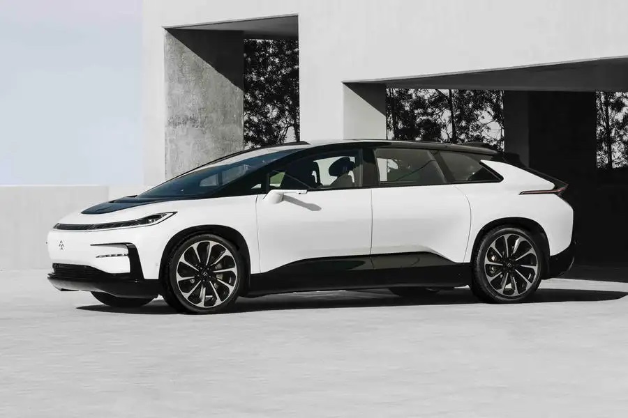 Faraday Future được thành lập vào năm 2014. Ngay từ đầu, công ty đã được coi là đối thủ cạnh tranh chính của Tesla, thậm chí còn thu hút các nhà sản xuất ô tô lâu đời bao gồm Fiat-Chrysler và Geely làm đối tác tiềm năng.