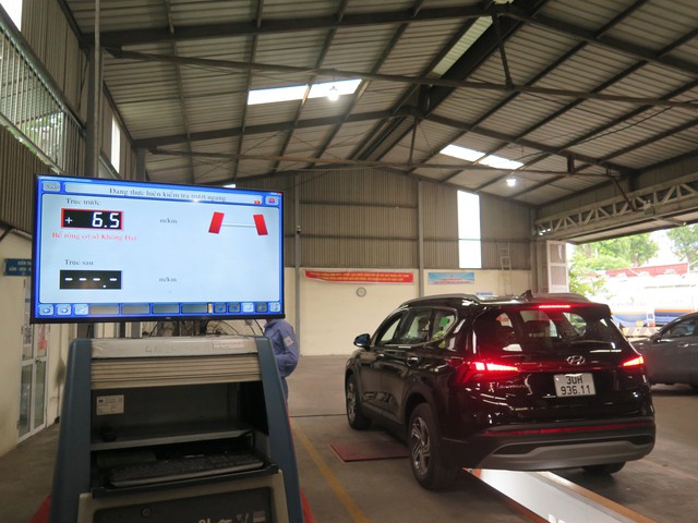 Lãnh đạo Cục Đăng kiểm Việt Nam cho hay, việc sửa đổi, bổ sung này được xây dựng trên cơ sở thống kê, đánh giá từ cơ sở dữ liệu kiểm định, cập nhật kinh nghiệm chu kỳ kiểm định quốc tế, căn cứ vào tần suất hoạt động của xe, môi trường hoạt động, mục đích sử dụng của từng loại phương tiện để có những điều chỉnh chu kỳ hợp lý.  