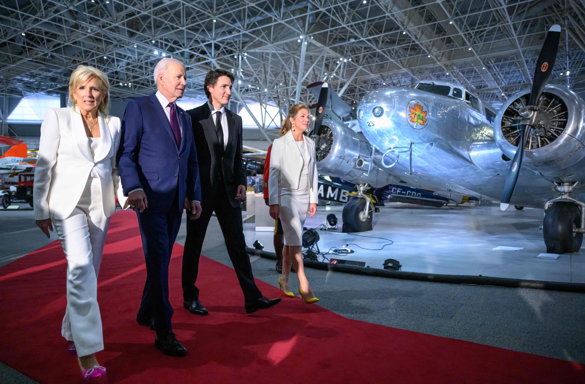 Bộ Tài chính Mỹ vừa có hướng dẫn mới liên quan đến IRA của chính quyền Tổng thống Biden cuối tuần qua.