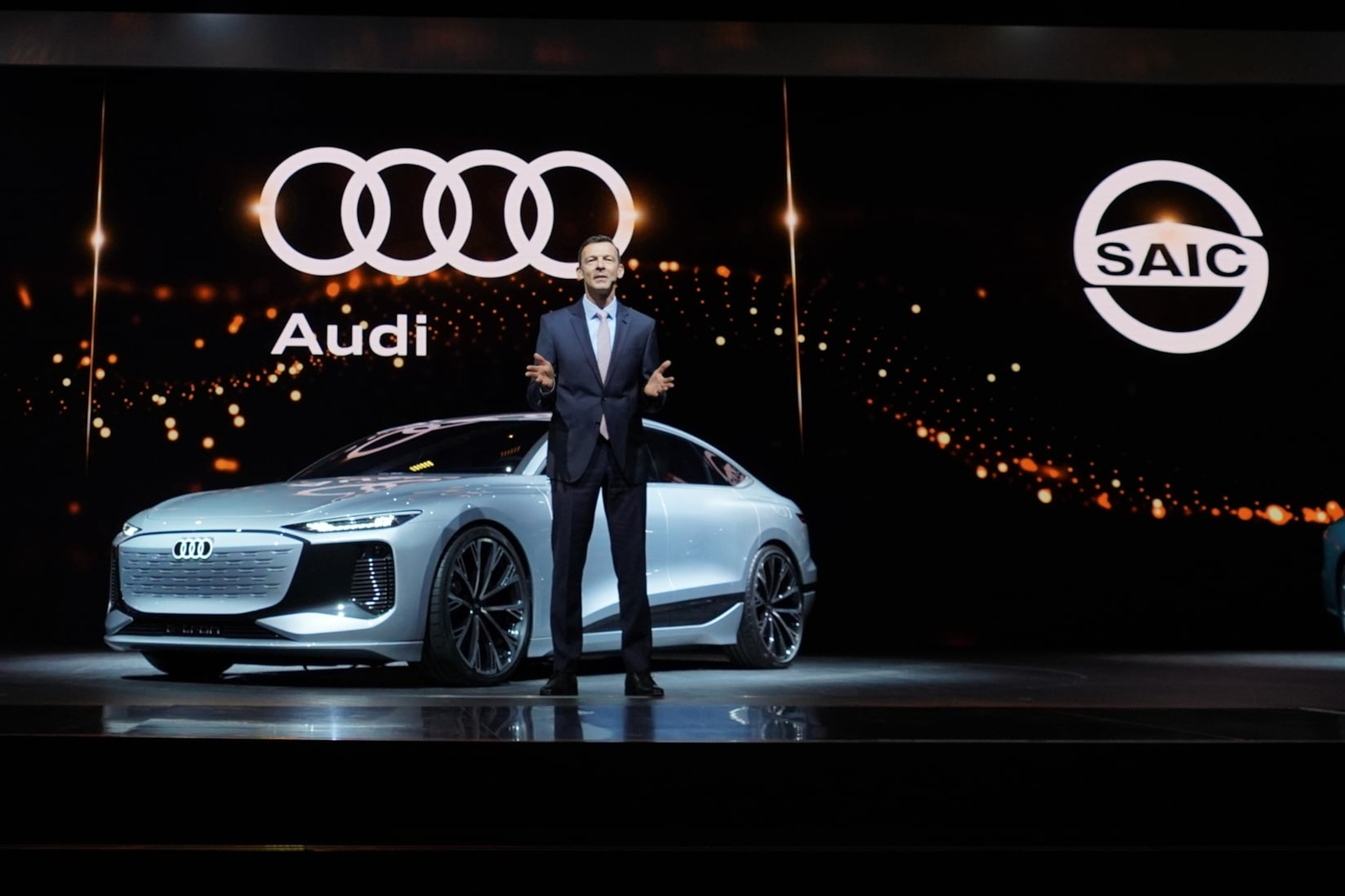 Audi, SAIC kết hợp mở ra “thời đại mới” cho ngành sản xuất ô tô Trung Quốc?