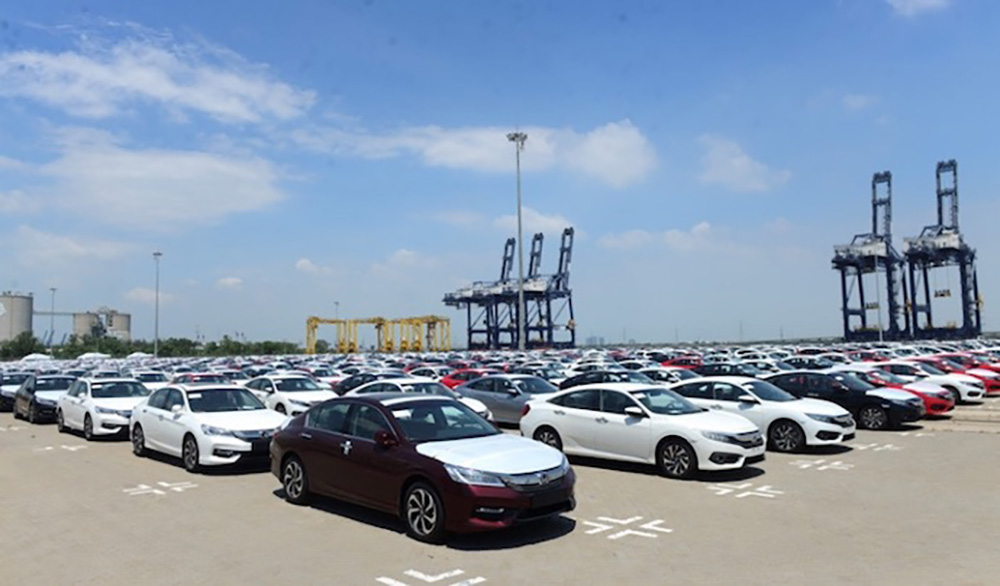 Ô tô nhập khẩu vào thị trường Việt đang “đuối sức”?