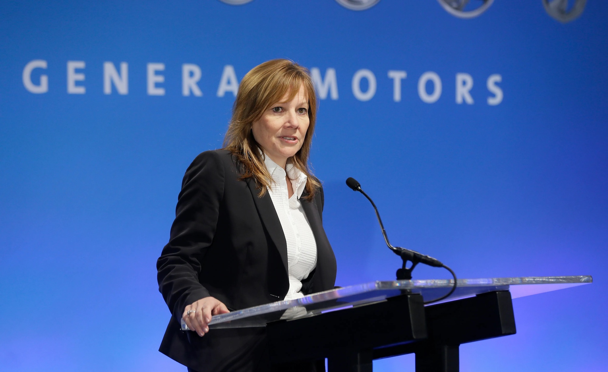 CEO GM: “Giấc mơ xe điện không dễ dàng”