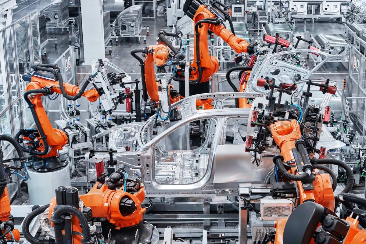 AI, robot sẽ thay thế 30% lực lượng lao động ngành ô tô Trung Quốc năm 2027