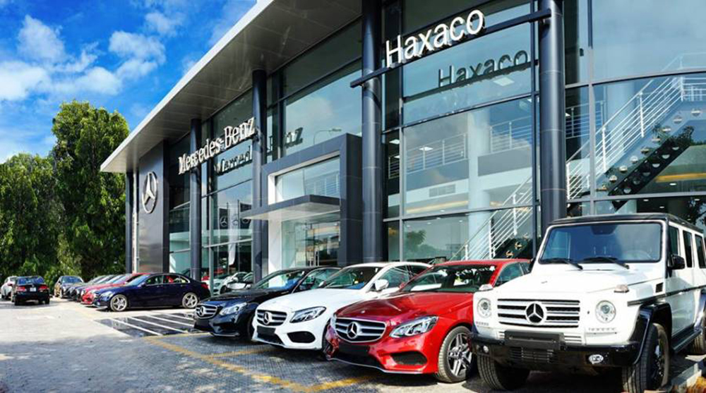 Các hãng xe sang nhập khẩu tung nhiều chương trình ưu đãi, giảm giá mạnh trong năm 2023. Ảnh: Mercedes-Benz Việt Nam.