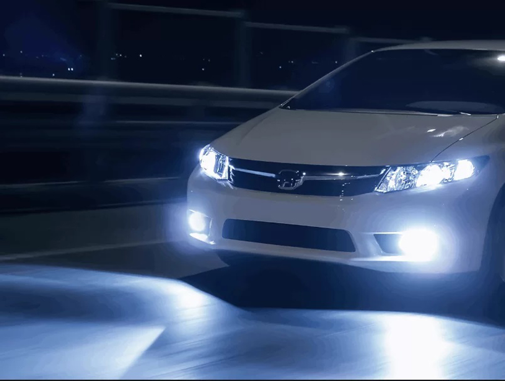 Đèn chiếu sáng LED ngày càng được người dùng Việt ưa chuộng.