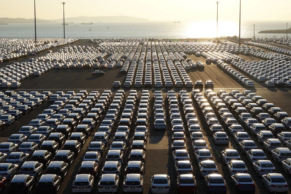 Điều gì đang chờ đợi ngành công nghiệp ô tô toàn cầu năm 2024?