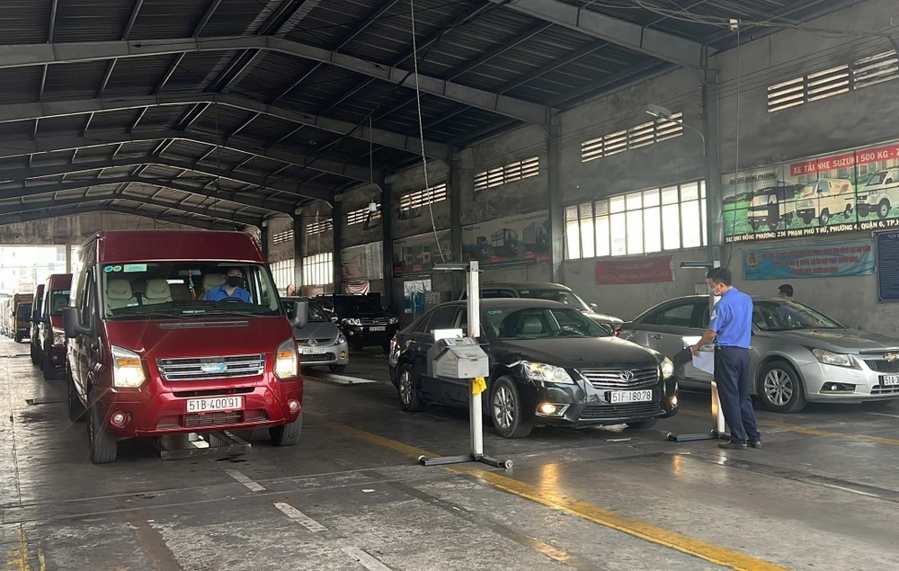 Thông tư 43/2023/TT-BGTVT góp phần giảm tải cho hoạt động đăng kiểm. Ảnh minh họa: Internet.