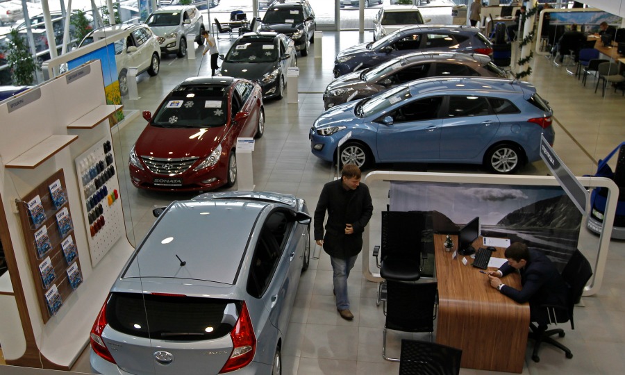 Doanh số bán ô tô tại Nga phục hồi lên 1,06 triệu chiếc năm 2023