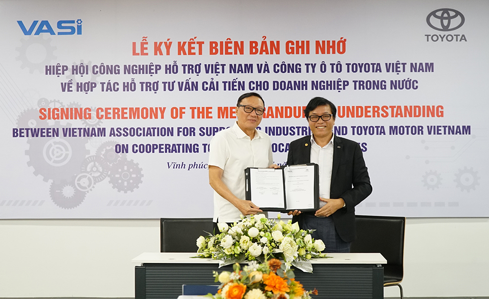Nhiều hoạt động giao thương, hợp tác giữa các tổ chức, doanh nghiệp nhằm nâng cao năng lực cạnh tranh cho doanh nghiệp trong nước. Ảnh: Lê Vũ.