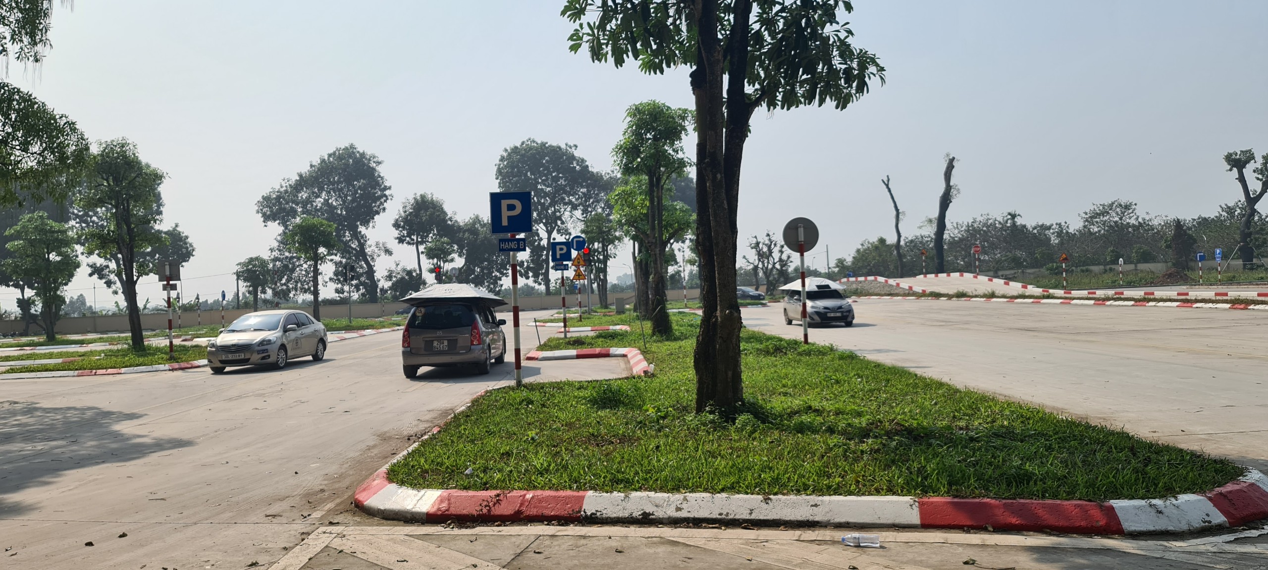 Bộ GTVT phản hồi kiến nghị về quy định kiểm định xe ô tô, xe cơ giới và quy trình sát hạch thi GPLX