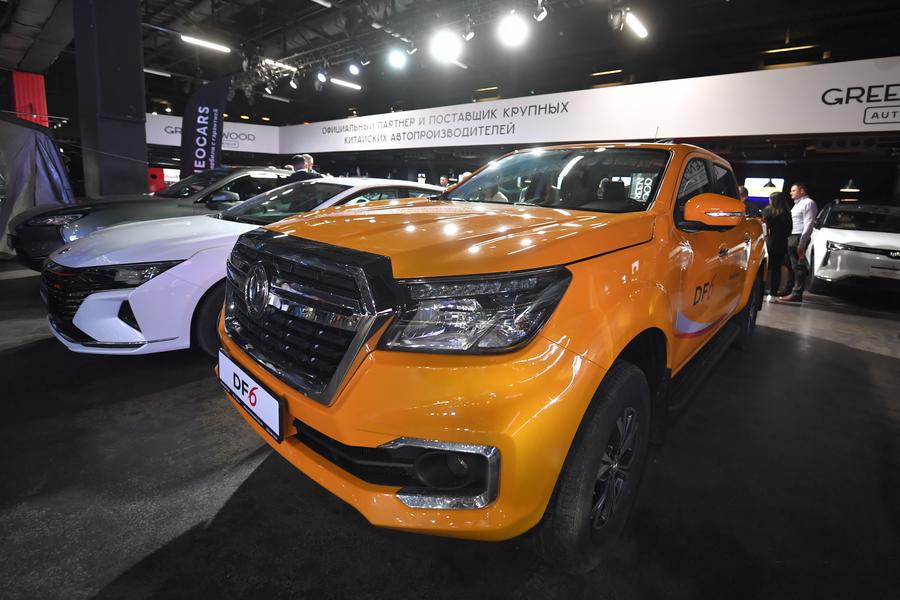 Một chiếc xe của thương hiệu ô tô Trung Quốc Dongfeng Motor được trưng bày tại diễn đàn triển lãm CarX ở Moscow, Nga. Ảnh: Xinhua.
