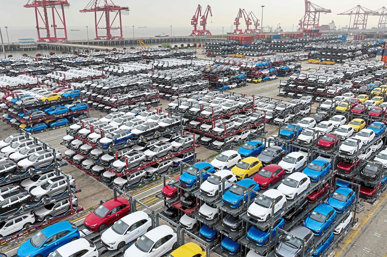 Kinh tế Thái Lan đối mặt làn sóng đóng cửa nhà máy và xe giá rẻ từ Trung Quốc