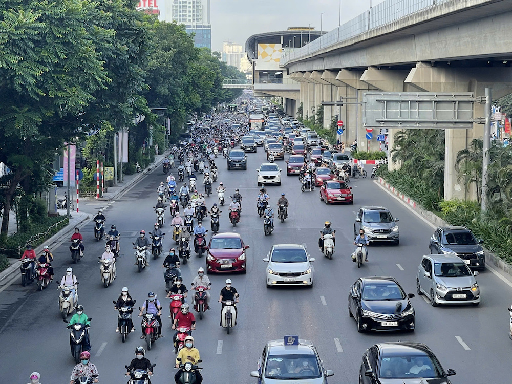 Những khu vực “phát thải thấp”, dự kiến hạn chế ô tô, xe máy xăng tại Hà Nội từ 2025