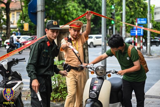 Quy định mới cần biết việc CSGT dừng phương tiện tham gia giao thông đường bộ để kiểm soát