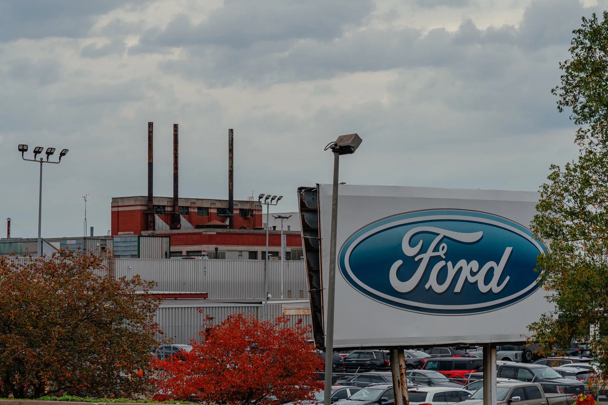 Nhà máy lắp ráp xe Ford tại Chicago vào năm 2023.  Ảnh:NYT.