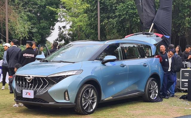 Haima 7X chật vật để xả hàng.