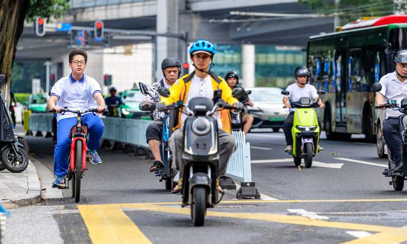 Thị trường lớn nhất thế giới đã điện khí hoá ngành xe máy như thế nào?