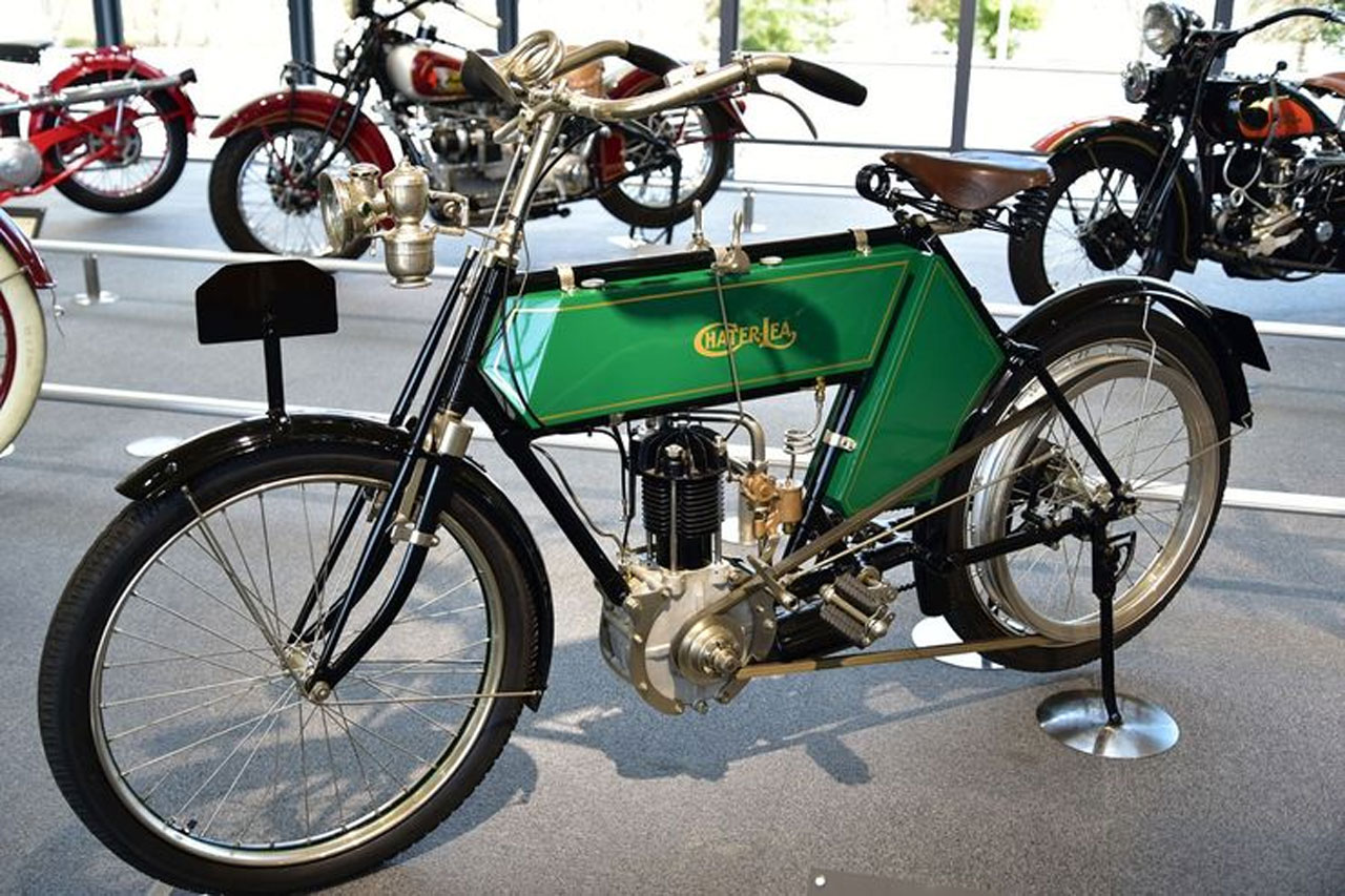 Chiêm ngưỡng 16 chiếc xe máy đầu tiên ra đời trên thế giới - Ảnh 14