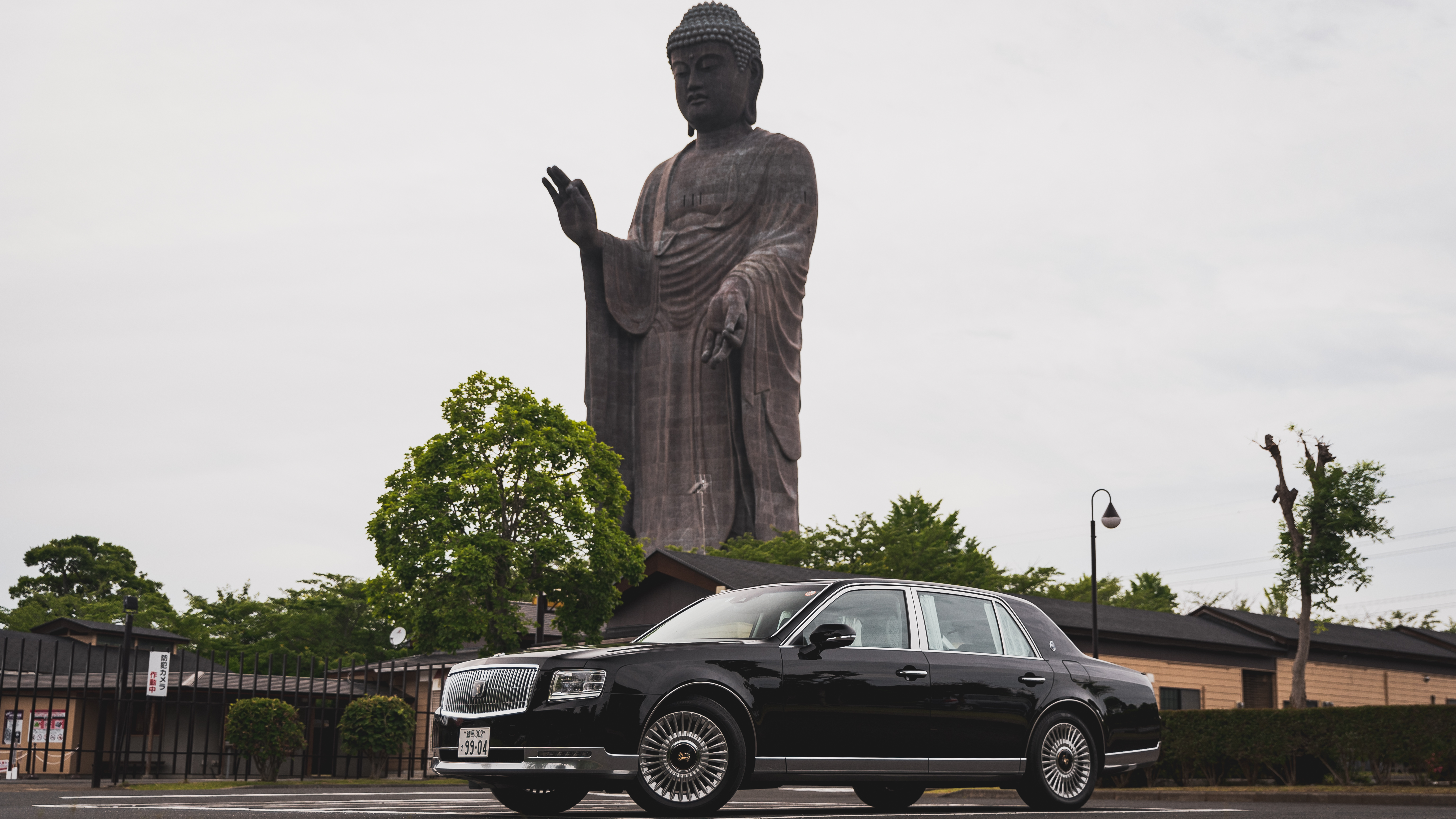 Toyota Century – xe si&#234;u sang “độc vị” Nhật Bản - Ảnh 9