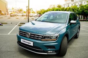Volkswagen Tiguan Allspace nâng cấp công nghệ vượt Mercedes-Benz GLC 200, giá gần 1,85 tỷ đồng